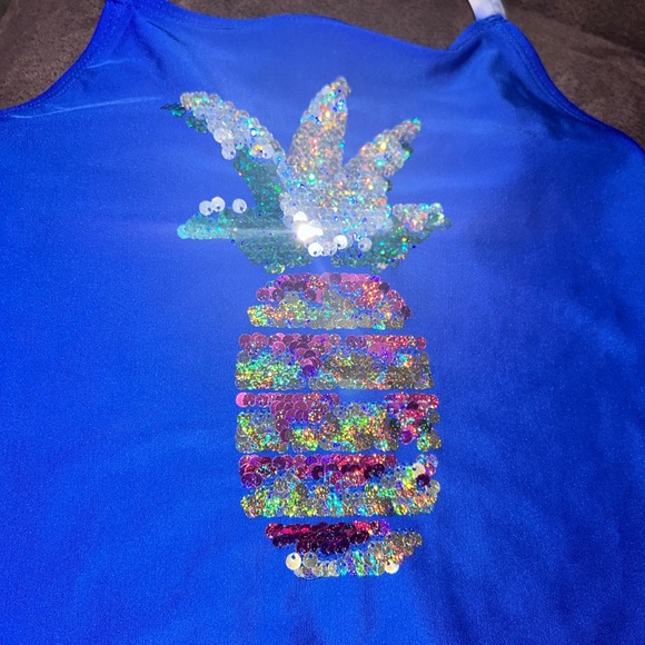 🦄6 Items for $20🦄 2 piece swimsuit - Picture 4 of 4